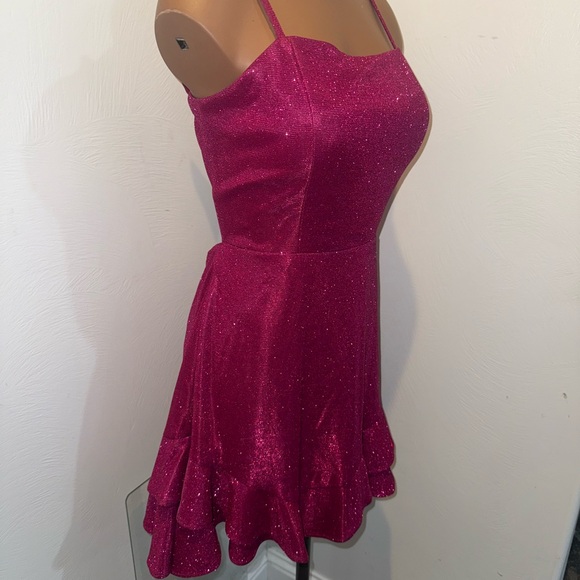 Women’s Pink Sparkly Semi Formal Dress Mini Strapless Tiered Size 11 - Picture 8 of 12